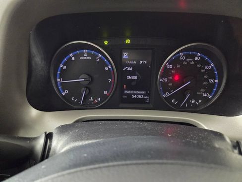 Used 2018 Toyota RAV4 Adventure w/ Cold Weather Package AWD/4WD image 15