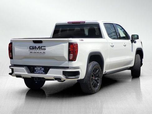 Used 2024 GMC Sierra 1500 Elevation AWD/4WD image 4