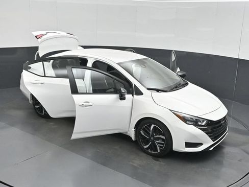 Used 2023 Nissan Versa SR w/ Trunk Package FWD image 59
