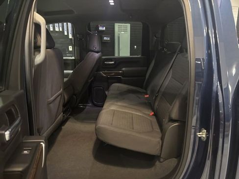 Used 2023 GMC Sierra 2500 SLE image 28