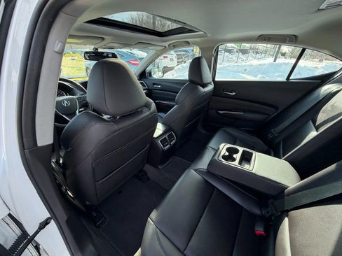 Used 2015 Acura TLX image 18