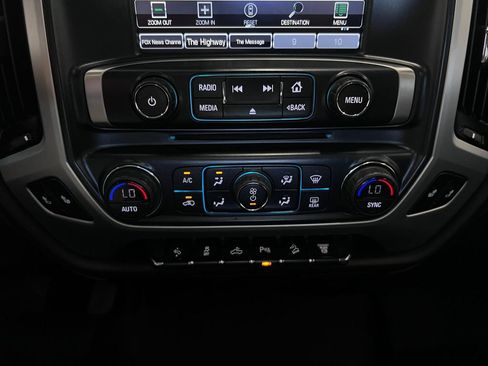 Used 2019 GMC Sierra 3500 SLT w/ Suspension Package, Off-Road AWD/4WD image 15