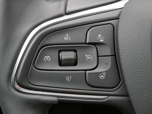 Used 2023 Buick Envision Essence image 26