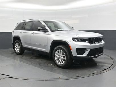 New 2025 Jeep Grand Cherokee Laredo