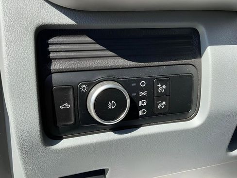 Used 2025 Ford F250 XLT w/ FX4 Off-Road Package image 22