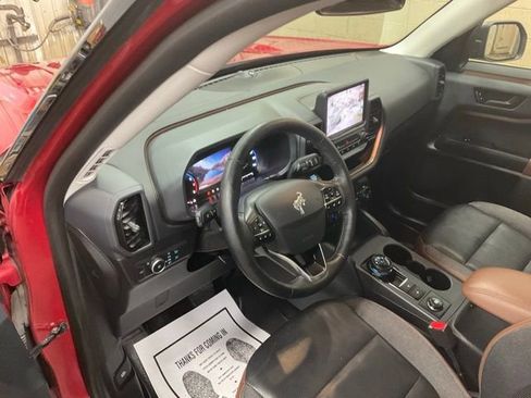 Used 2021 Ford Bronco Sport Outer Banks w/ Outer Banks Package (96D) image 10