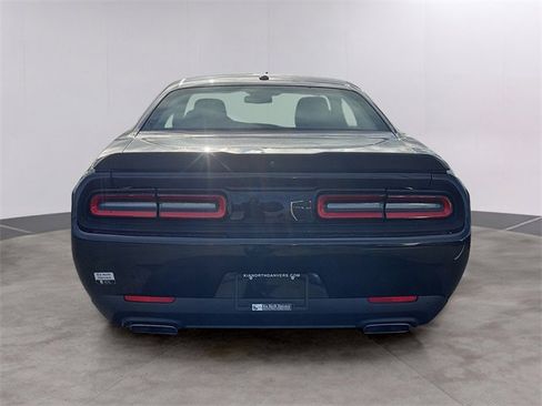 Used 2022 Dodge Challenger R/T w/ Blacktop Package image 5