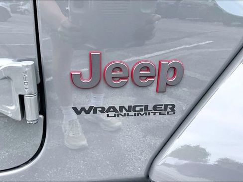 Used 2020 Jeep Wrangler Unlimited Rubicon AWD/4WD image 24