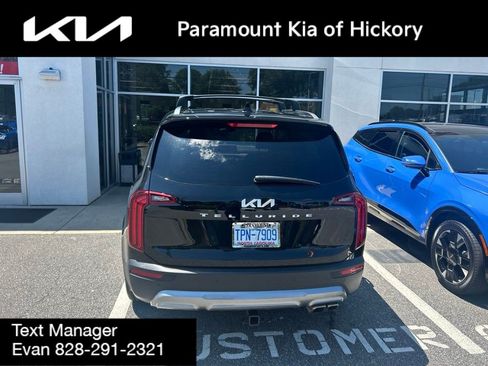 Used 2022 Kia Telluride EX w/ EX Premium Package FWD image 5