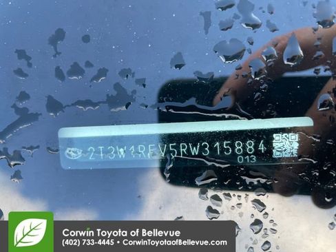 Certified 2024 Toyota RAV4 XLE FWD image 30