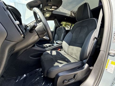 Used 2023 Volvo C40 P8 Recharge Plus AWD/4WD image 13
