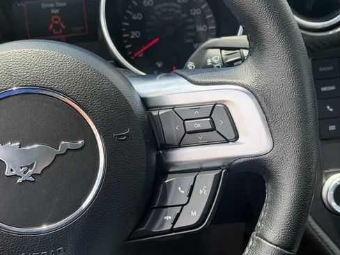 Used 2020 Ford Mustang Coupe RWD image 13