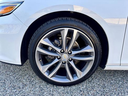 Used 2023 Chevrolet Malibu LT image 32