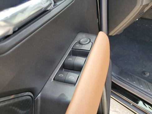 New 2026 GMC Canyon AT4 AWD/4WD image 18