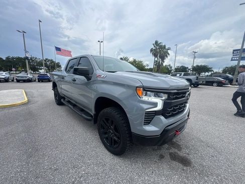 Used 2024 Chevrolet Silverado 1500 LT Trail Boss w/ Convenience Package II AWD/4WD image 12