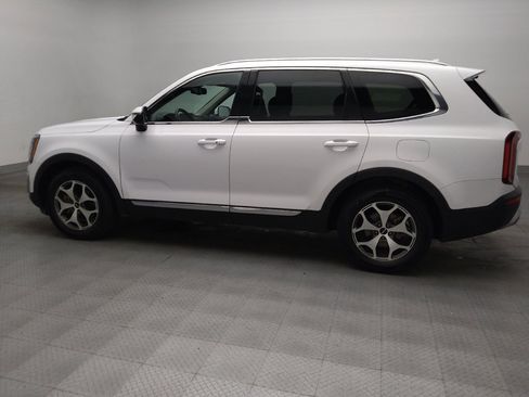 Used 2022 Kia Telluride EX FWD image 3