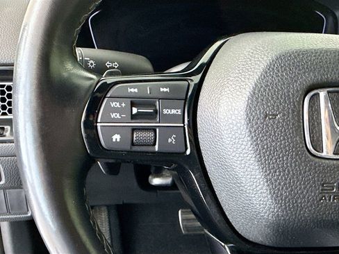 Used 2023 Honda Civic Sport image 11