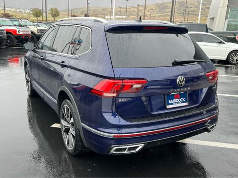 Used 2022 Volkswagen Tiguan SEL R-Line AWD/4WD image 10