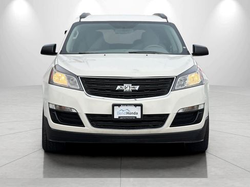 Used 2013 Chevrolet Traverse LS image 10