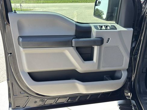 Used 2019 Ford F150 XL w/ Equipment Group 101A Mid AWD/4WD image 19