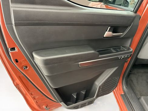 Used 2025 Toyota Tacoma TRD Off-Road image 27