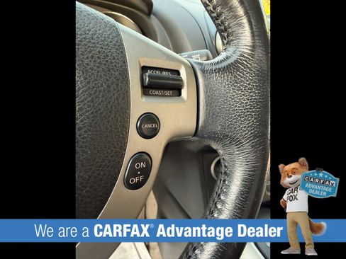 Used 2012 Nissan Rogue SL FWD image 57