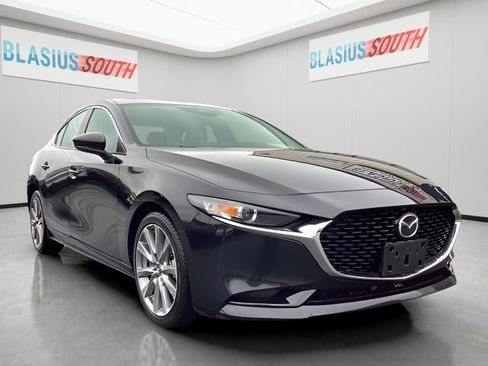 Used 2024 MAZDA MAZDA3 s image 1