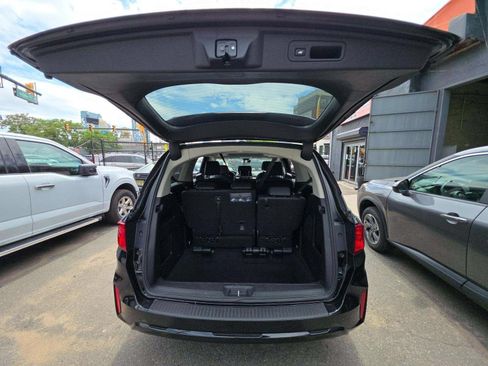 Used 2025 Honda Odyssey EX-L image 13