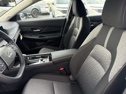 New 2026 Nissan Sentra SV FWD image 5