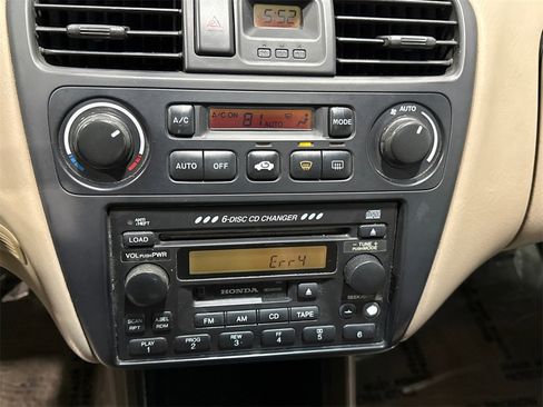 Used 2002 Honda Accord EX image 18