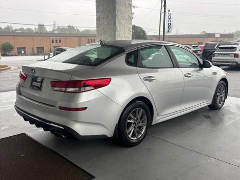 Used 2020 Kia Optima LX FWD image 26