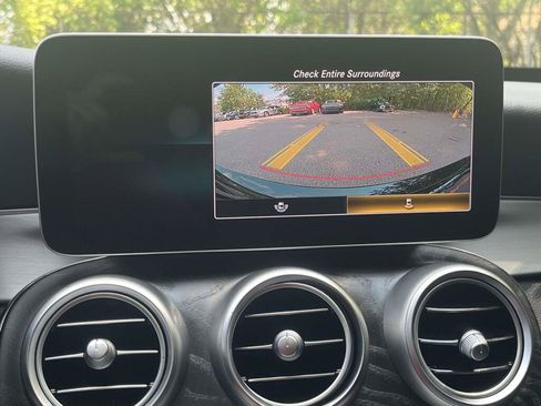 Used 2021 Mercedes-Benz C 300 Sedan image 23