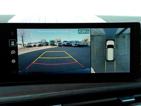 Used 2024 Hyundai Santa Fe Limited image 10