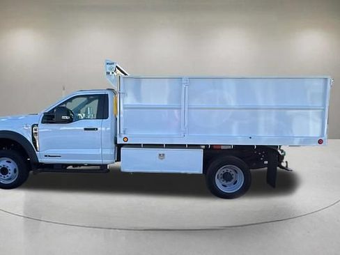 New 2024 Ford F450 XL w/ XL Chrome Package RWD image 3