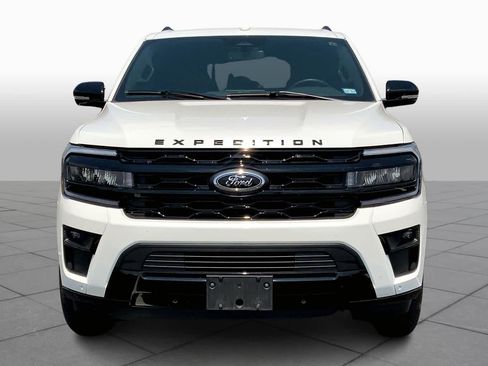 Certified 2022 Ford Expedition Limited RWD image 4