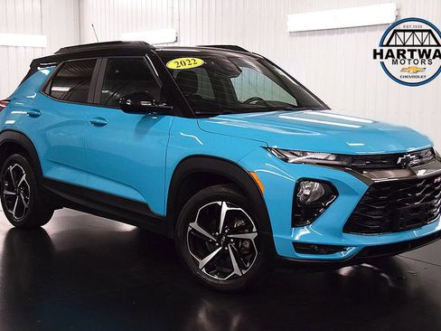 Used 2022 Chevrolet TrailBlazer RS w/ Technology Package AWD/4WD image 1