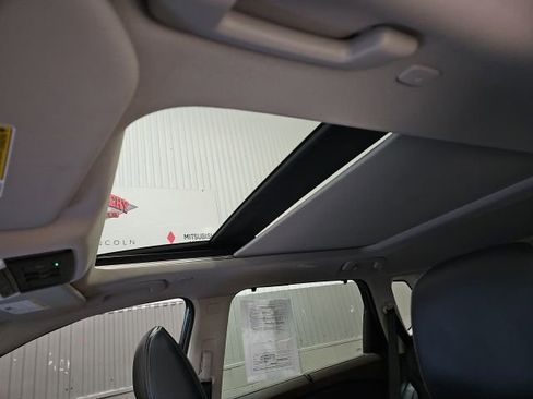 Certified 2023 Nissan Rogue SL w/ SL Premium Package image 16