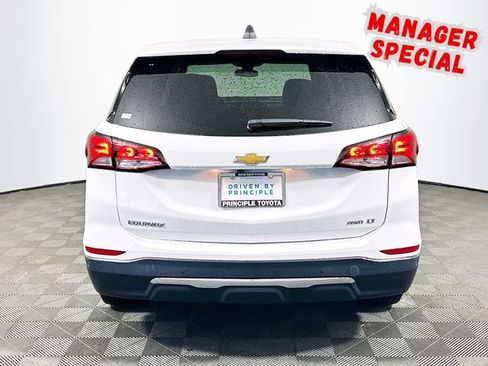 Used 2023 Chevrolet Equinox LT w/ Driver Convenience Package image 7