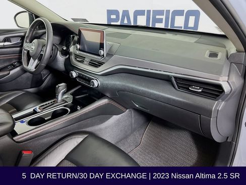 Used 2023 Nissan Altima 2.5 SR FWD image 30