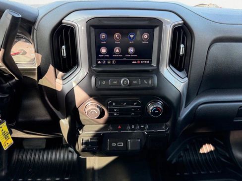 Used 2021 Chevrolet Silverado 2500 W/T w/ WT Convenience Package image 14