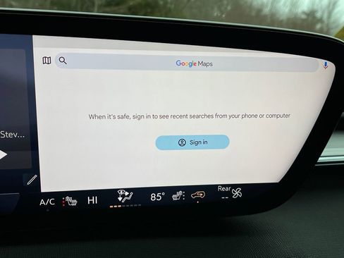 Used 2025 Buick Enclave Preferred image 18