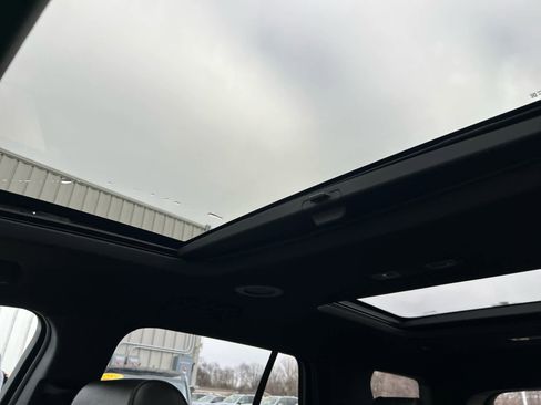 Used 2022 Chevrolet Traverse High Country w/ LPO, Floor Liner Package image 3