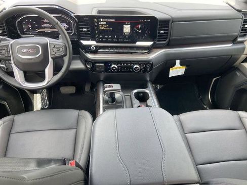 Used 2025 GMC Sierra 1500 SLT w/ SLT Premium Package image 16