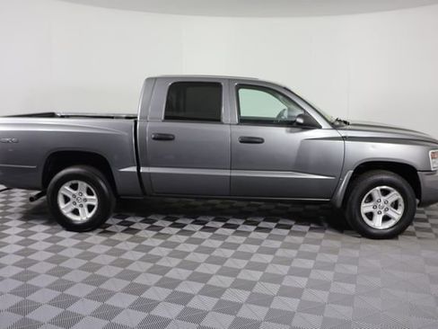 Used 2010 Dodge Dakota Big Horn AWD/4WD image 9