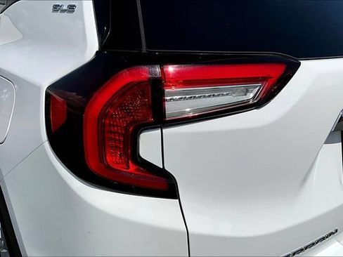 Used 2022 GMC Terrain SLE w/ Driver Convenience Package AWD/4WD image 22