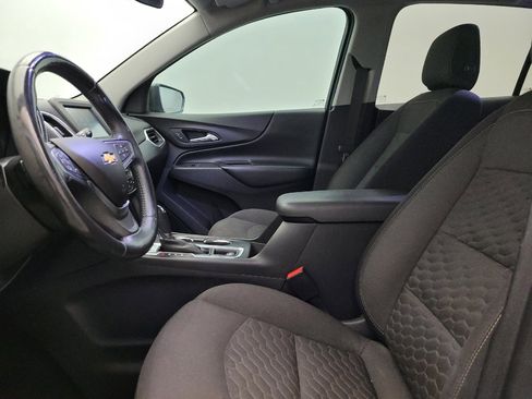 Used 2018 Chevrolet Equinox LT image 17