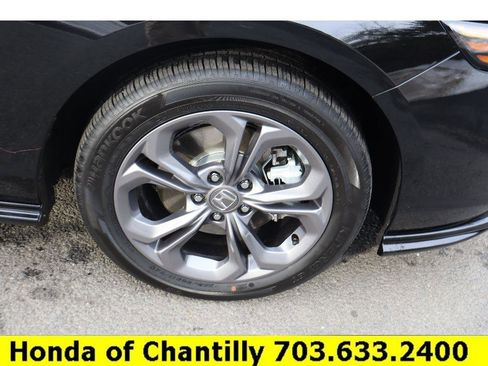 Used 2025 Honda Accord EX-L image 32