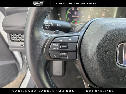 Used 2023 Honda Accord EX-L image 18