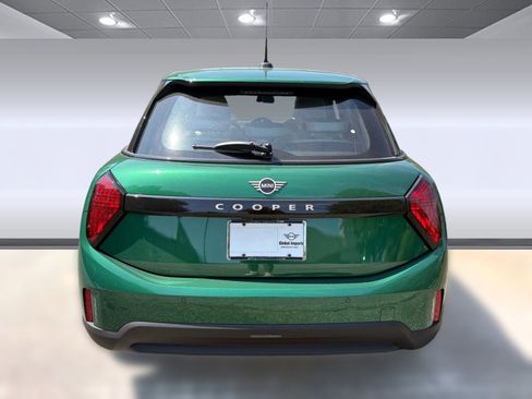 New 2026 MINI Cooper 4-Door Hardtop image 10