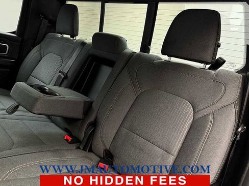 Used 2023 RAM 1500 Big Horn AWD/4WD image 18